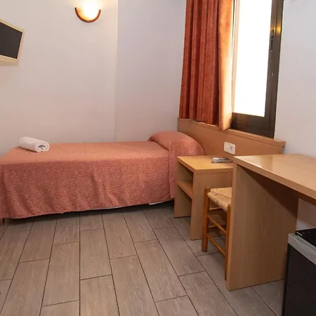 Hostal Montana-2